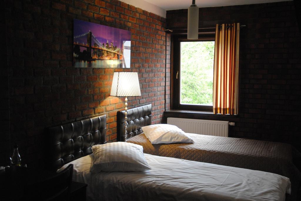 Amadeus Hotel Zielona Gora Room photo