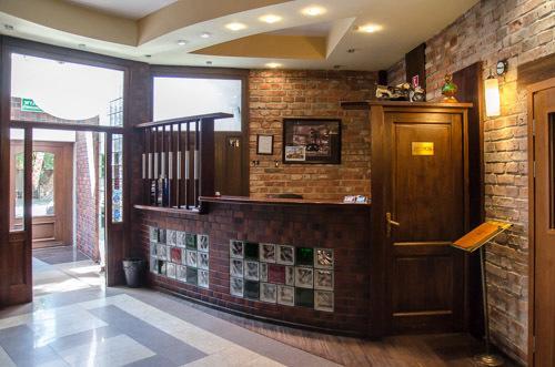 Amadeus Hotel Zielona Gora Exterior photo